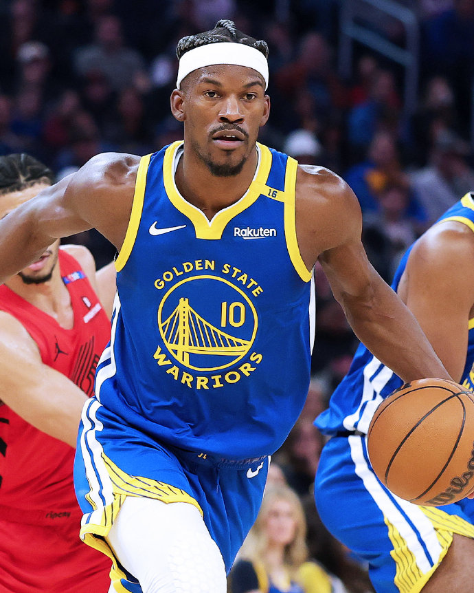 中场回撤形 中场回撤形